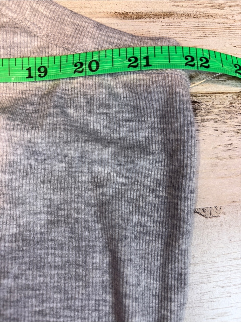 Old Navy Gray Ultralite Racerback Ribbed Tank Top Plus Size 3X - Picture 4 of 10